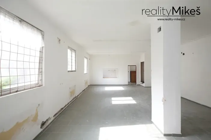 Prodej komerční nemovitosti, Liberec, Výletní, 1088 m2