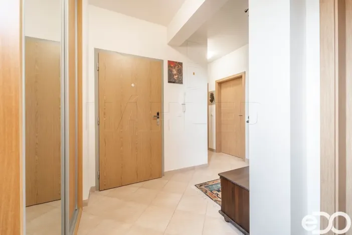 Pronájem bytu 3+kk, Praha, Hornoměcholupská, 65 m2