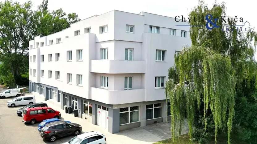 Pronájem obchodního prostoru, Přerov, Škodova, 351 m2