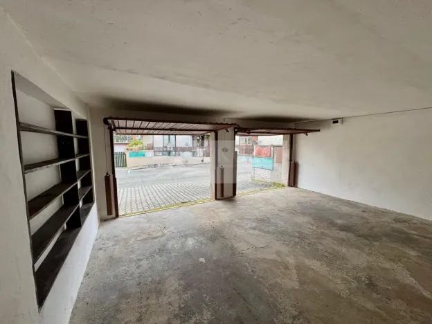 Pronájem garáže, Mladá Boleslav, 29 m2
