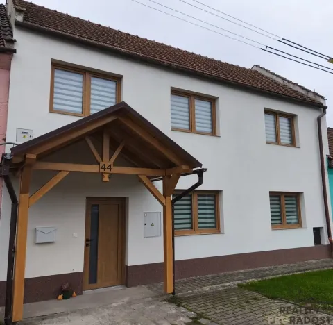 Prodej rodinného domu, Brodek u Přerova - Luková, 145 m2