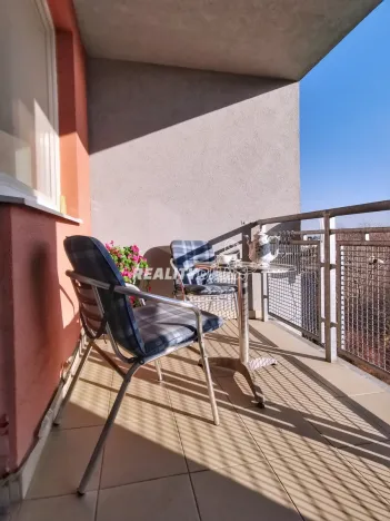 Pronájem bytu 1+1, Odolena Voda, Nad Štolami, 39 m2