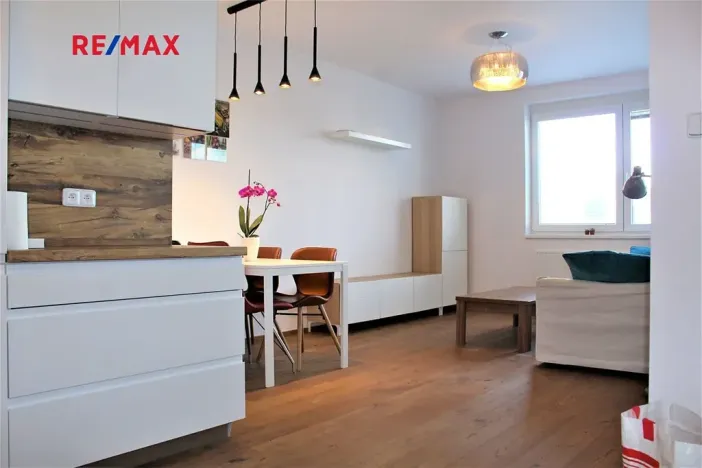 Pronájem bytu 4+kk, Praha - Hlubočepy, Vítové, 100 m2