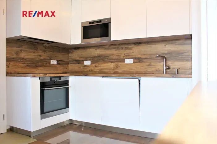 Pronájem bytu 4+kk, Praha - Hlubočepy, Vítové, 100 m2