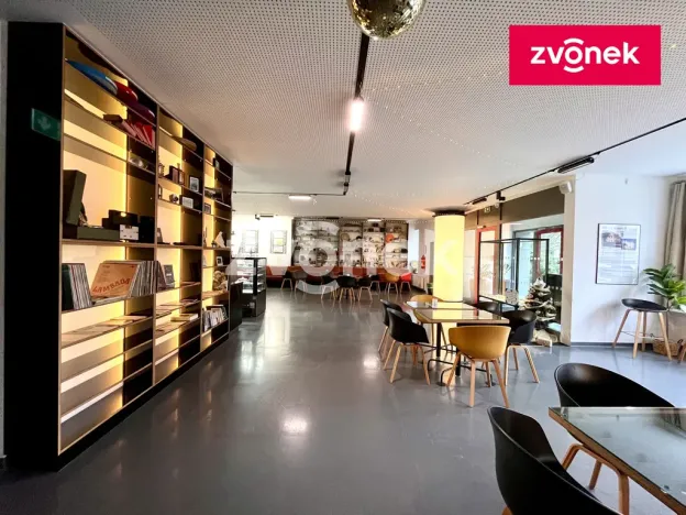 Pronájem restaurace, Zlín - Kudlov, Filmová, 318 m2