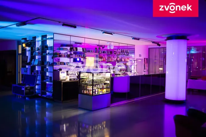 Pronájem restaurace, Zlín - Kudlov, Filmová, 318 m2