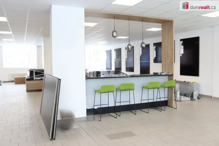 Pronájem kanceláře, Olomouc - Chválkovice, Libušina, 3276 m2