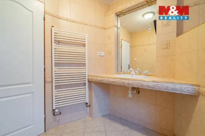 Prodej ubytování, Třeboň - Třeboň I, Husova, 268 m2