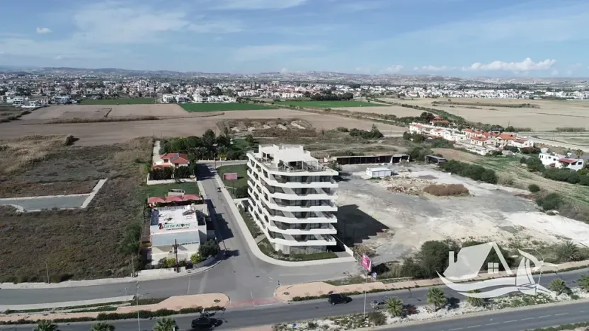 Prodej bytu 2+1, Larnaka, Kypr, 60 m2