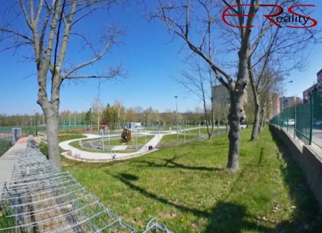 Prodej bytu 3+1, Praha - Hlubočepy, Lamačova, 62 m2