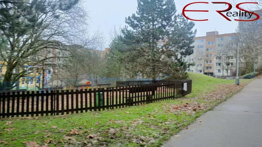 Prodej bytu 3+1, Praha - Hlubočepy, Lamačova, 62 m2