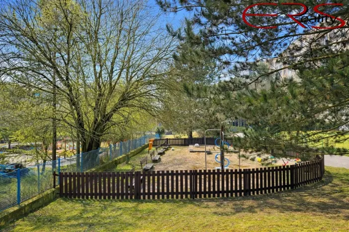 Prodej bytu 3+1, Praha - Hlubočepy, Lamačova, 62 m2