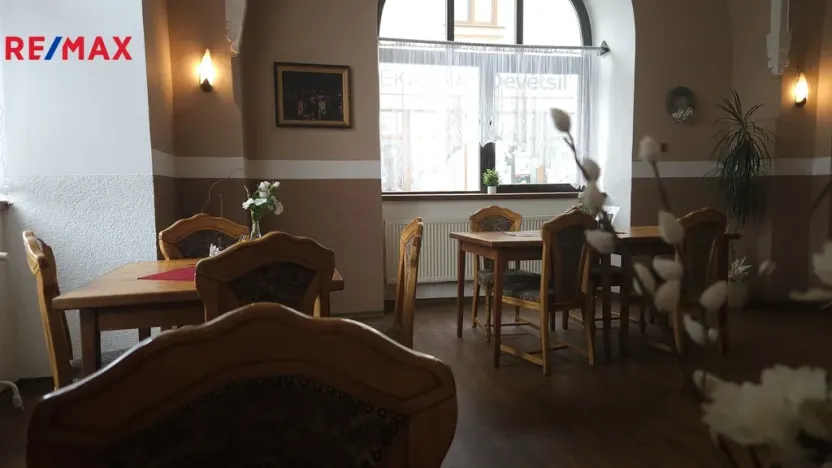 Prodej ubytování, Horažďovice, Mírové náměstí, 815 m2