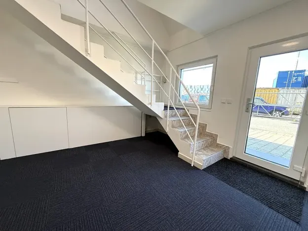 Pronájem kanceláře, Brno, Cimburkova, 182 m2