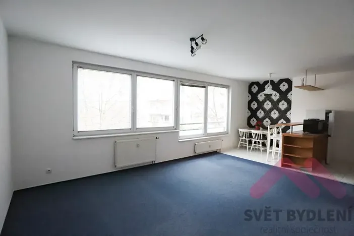 Pronájem bytu 1+kk, Praha - Vysočany, bratří Dohalských, 42 m2