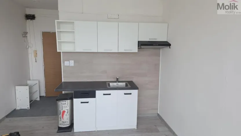 Pronájem bytu 1+kk, Klášterec nad Ohří, Budovatelská, 28 m2