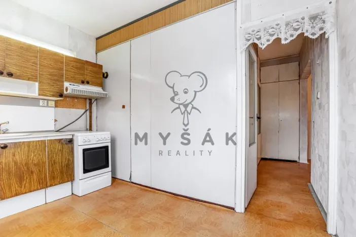 Prodej bytu 3+1, Horní Planá, Sídliště Míru, 71 m2