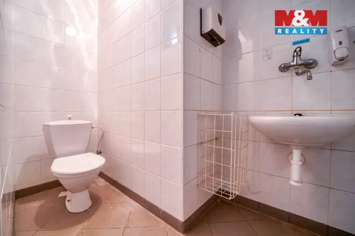 Prodej výrobních prostor, Potvorov, 377 m2