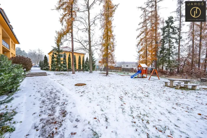 Prodej bytu 2+kk, Unhošť, Na Čeperce, 46 m2