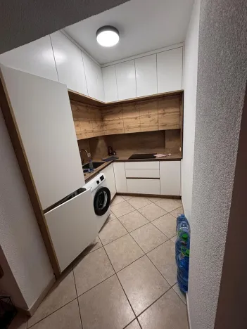 Prodej bytu 2+1, Golem, Albánie, 90 m2