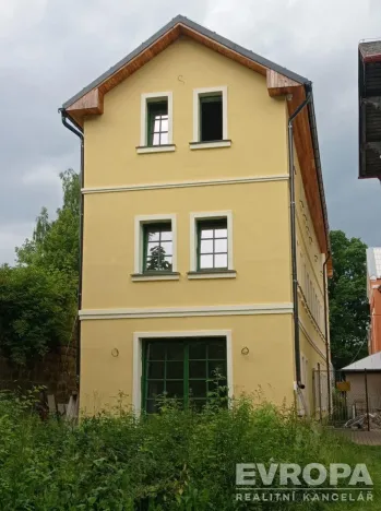 Pronájem atypického bytu, Liberec - Liberec IV-Perštýn, U Jánského kamene, 46 m2