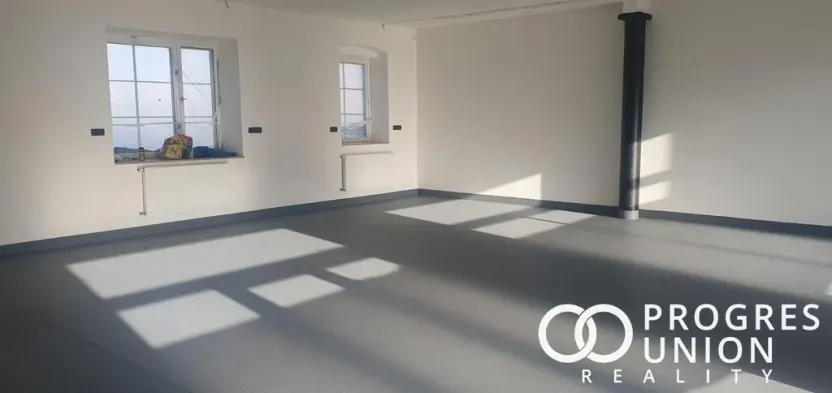 Pronájem obchodního prostoru, Rožnov pod Radhoštěm, Meziříčská, 150 m2