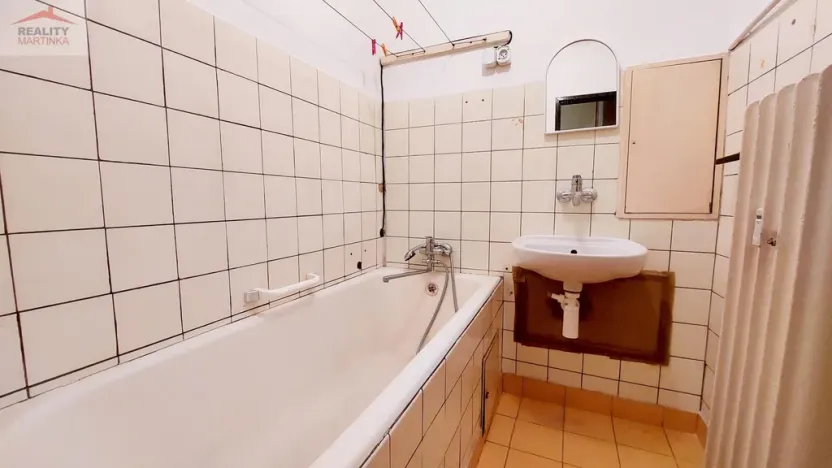 Pronájem bytu 2+1, Valašské Meziříčí - Krásno nad Bečvou, Na Šištotě, 62 m2