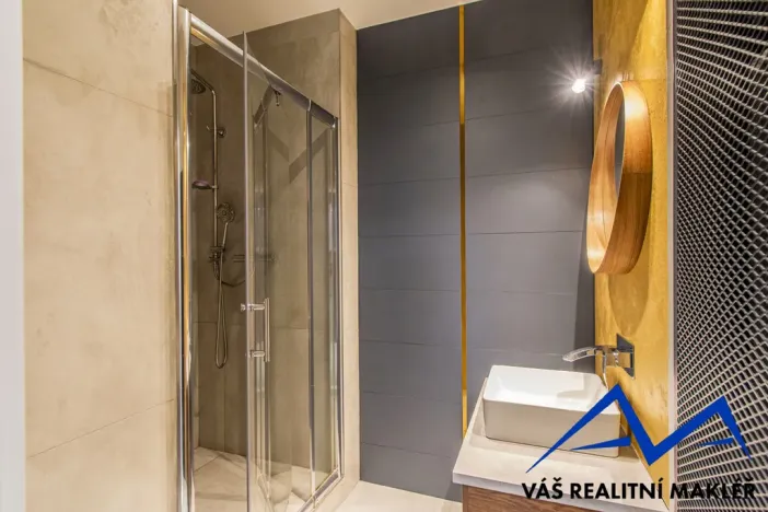 Prodej bytu 3+1, Ostrava, Hlavní třída, 85 m2