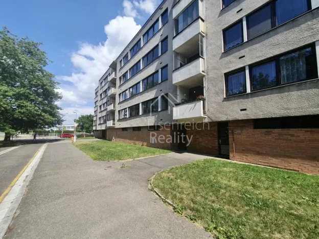 Pronájem bytu 1+1, Hradec Králové - Nový Hradec Králové, Mrštíkova, 32 m2