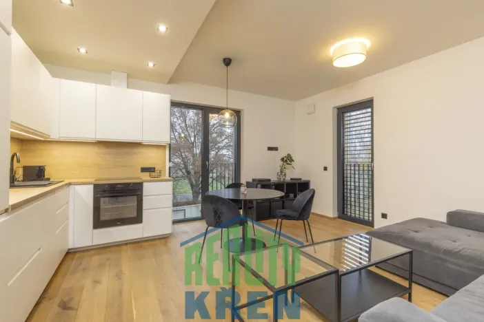 Pronájem bytu 2+kk, Praha - Suchdol, Kamýcká, 44 m2