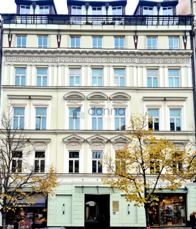 Pronájem kanceláře, Praha, Václavské náměstí, 156 m2