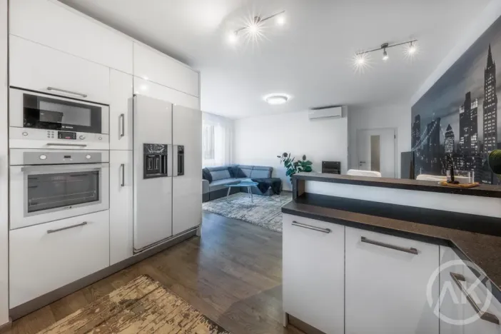 Pronájem bytu 3+kk, Ostrava - Moravská Ostrava, Jantarová, 80 m2