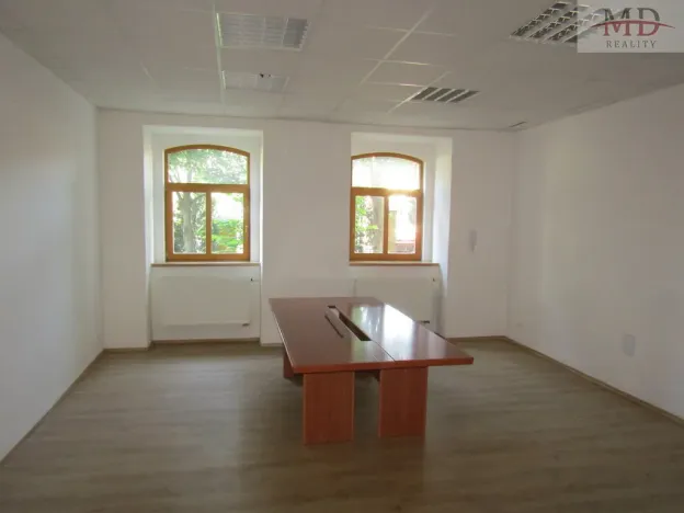 Prodej kanceláře, Ústí nad Labem - Střekov, Karla IV., 100 m2