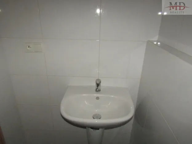 Prodej kanceláře, Ústí nad Labem - Střekov, Karla IV., 100 m2