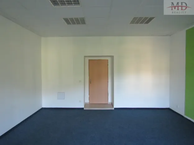 Prodej kanceláře, Ústí nad Labem - Střekov, Karla IV., 100 m2