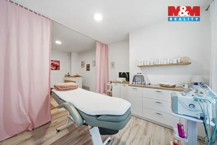 Prodej rodinného domu, Moravská Třebová - Město, Ztracená, 267 m2