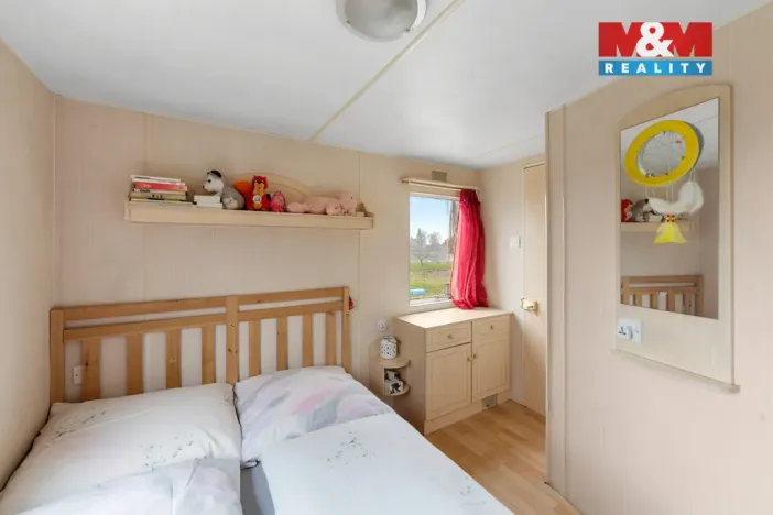 Prodej zahrady, Křešice, 1796 m2