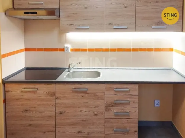 Pronájem bytu 2+1, Ostrava, Jaromíra Matuška, 45 m2