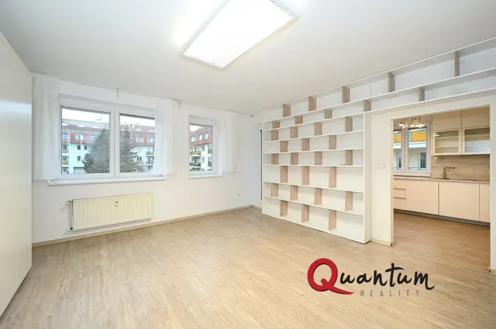 Pronájem bytu 3+1, Praha - Suchdol, K Horoměřicům, 90 m2