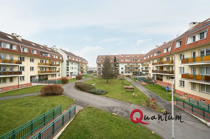 Pronájem bytu 3+1, Praha - Suchdol, K Horoměřicům, 90 m2