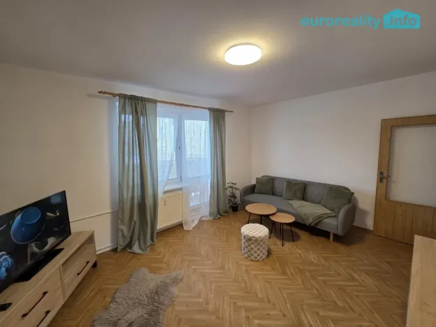 Pronájem bytu 2+kk, Plesná, Kostelní, 42 m2