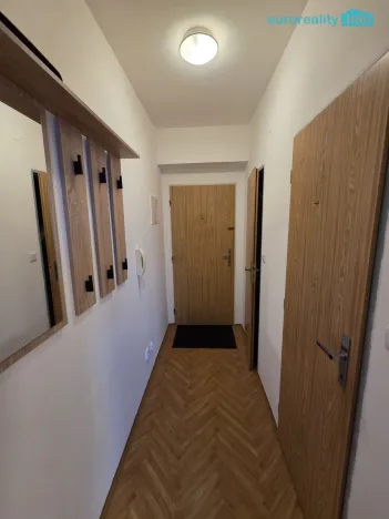 Pronájem bytu 2+kk, Plesná, Kostelní, 42 m2