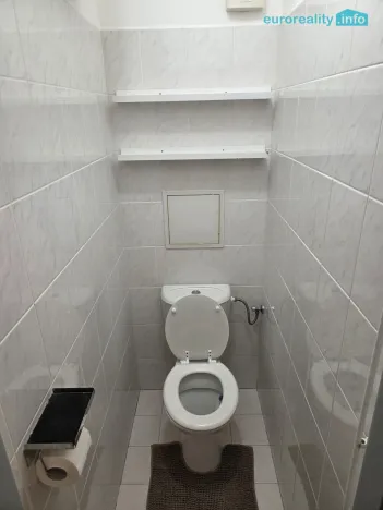 Pronájem bytu 2+kk, Plesná, Kostelní, 42 m2