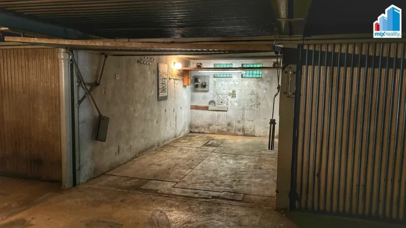 Pronájem garáže, Plzeň - Jižní Předměstí, 15 m2