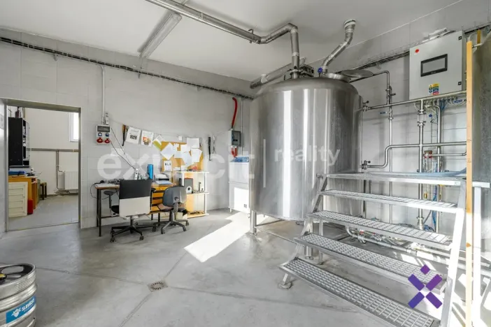 Prodej skladu, Šardice, 540 m2