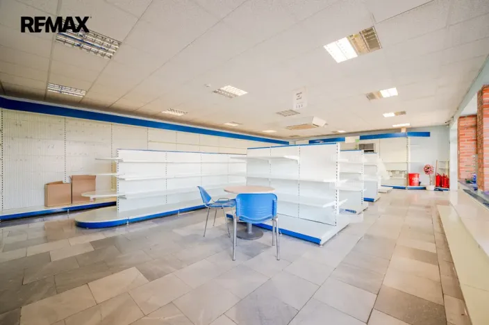 Prodej komerční nemovitosti, Rataje nad Sázavou, 200 m2