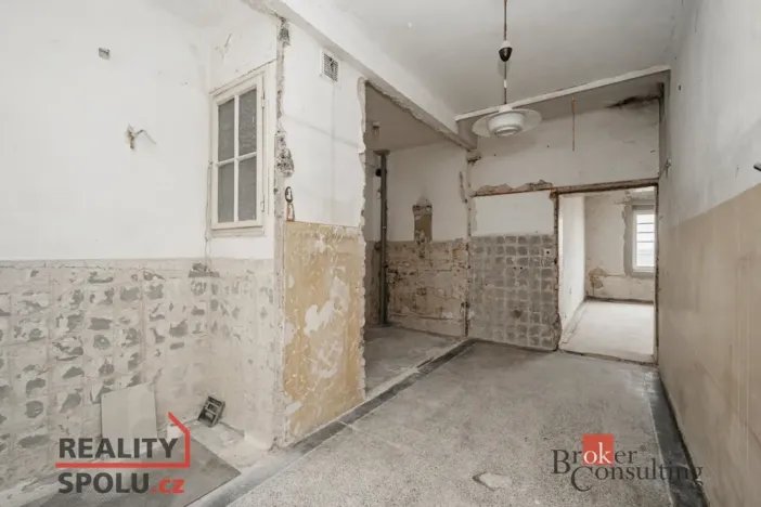 Prodej bytu 2+kk, Praha, Čáslavská, 65 m2