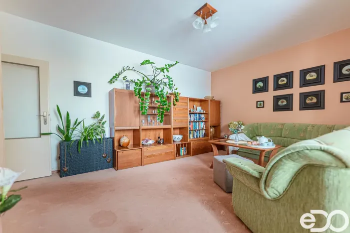 Prodej bytu 3+1, Sezemice, Smetanova, 79 m2