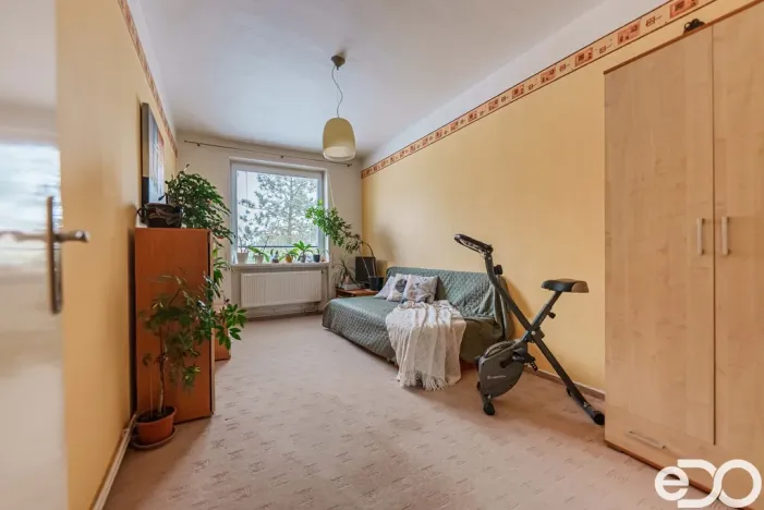 Prodej bytu 3+1, Sezemice, Smetanova, 79 m2