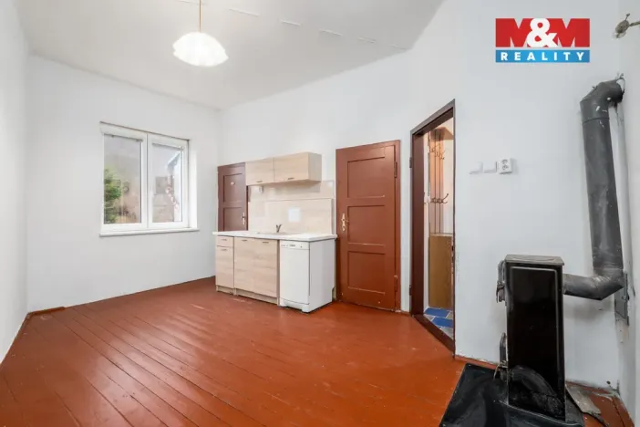 Prodej bytu 3+1, Trmice - Koštov, 67 m2